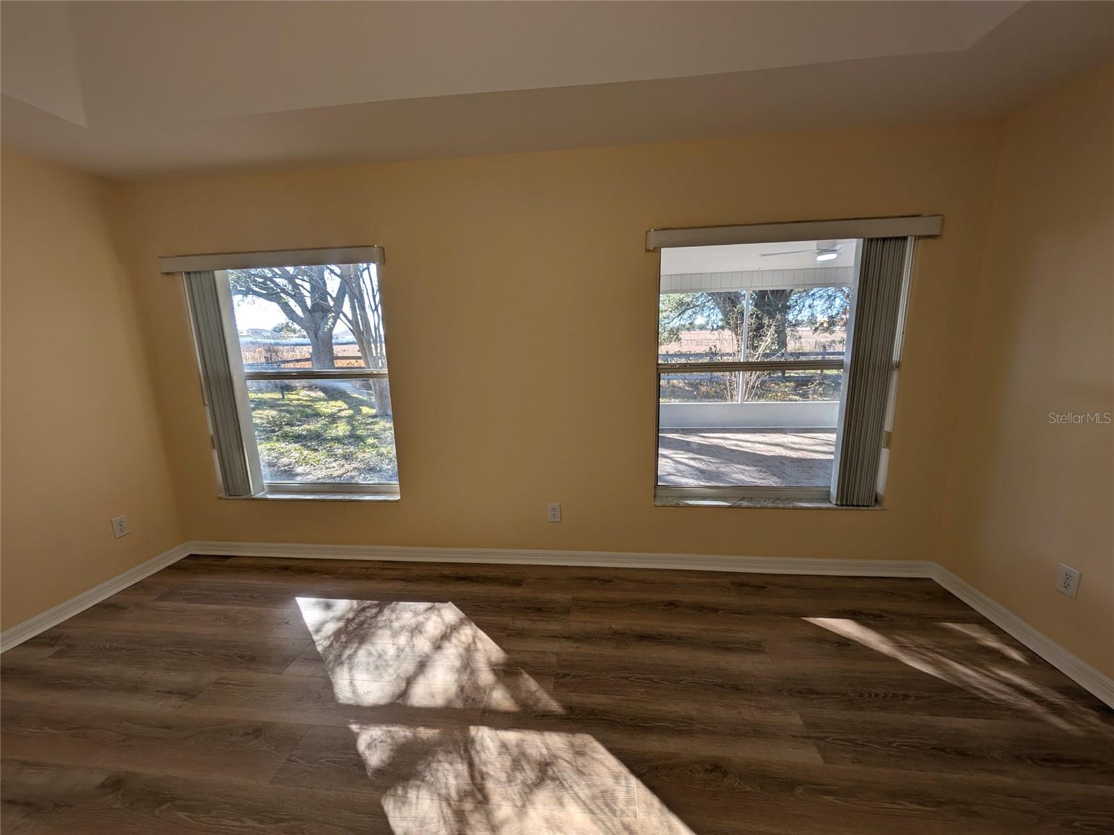 HARDWOOD TRLS - Residential
