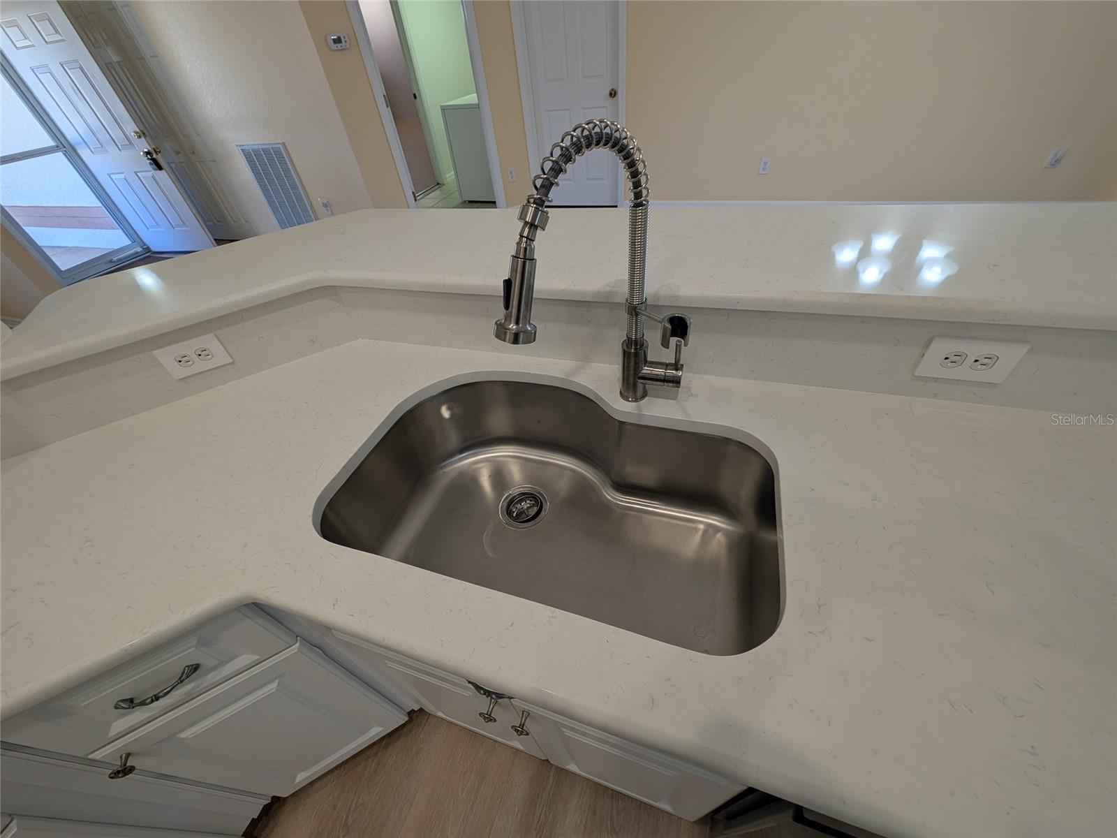 HARDWOOD TRLS - Residential