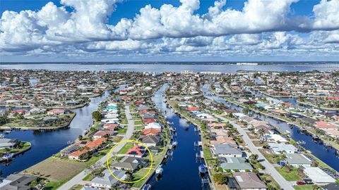 A home in PUNTA GORDA