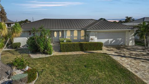 A home in PUNTA GORDA