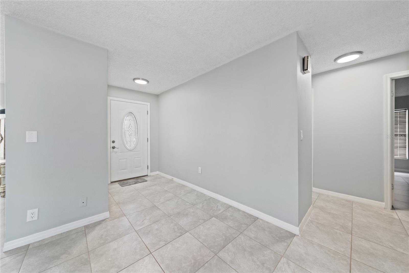 SUN N LAKE - Residential