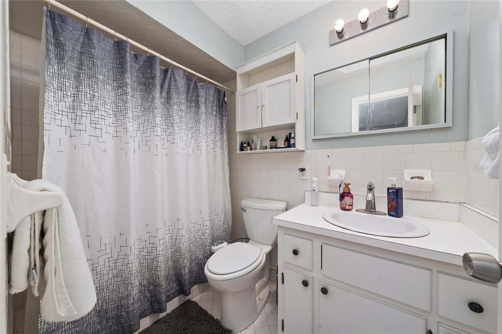 SUN N LAKE - Residential