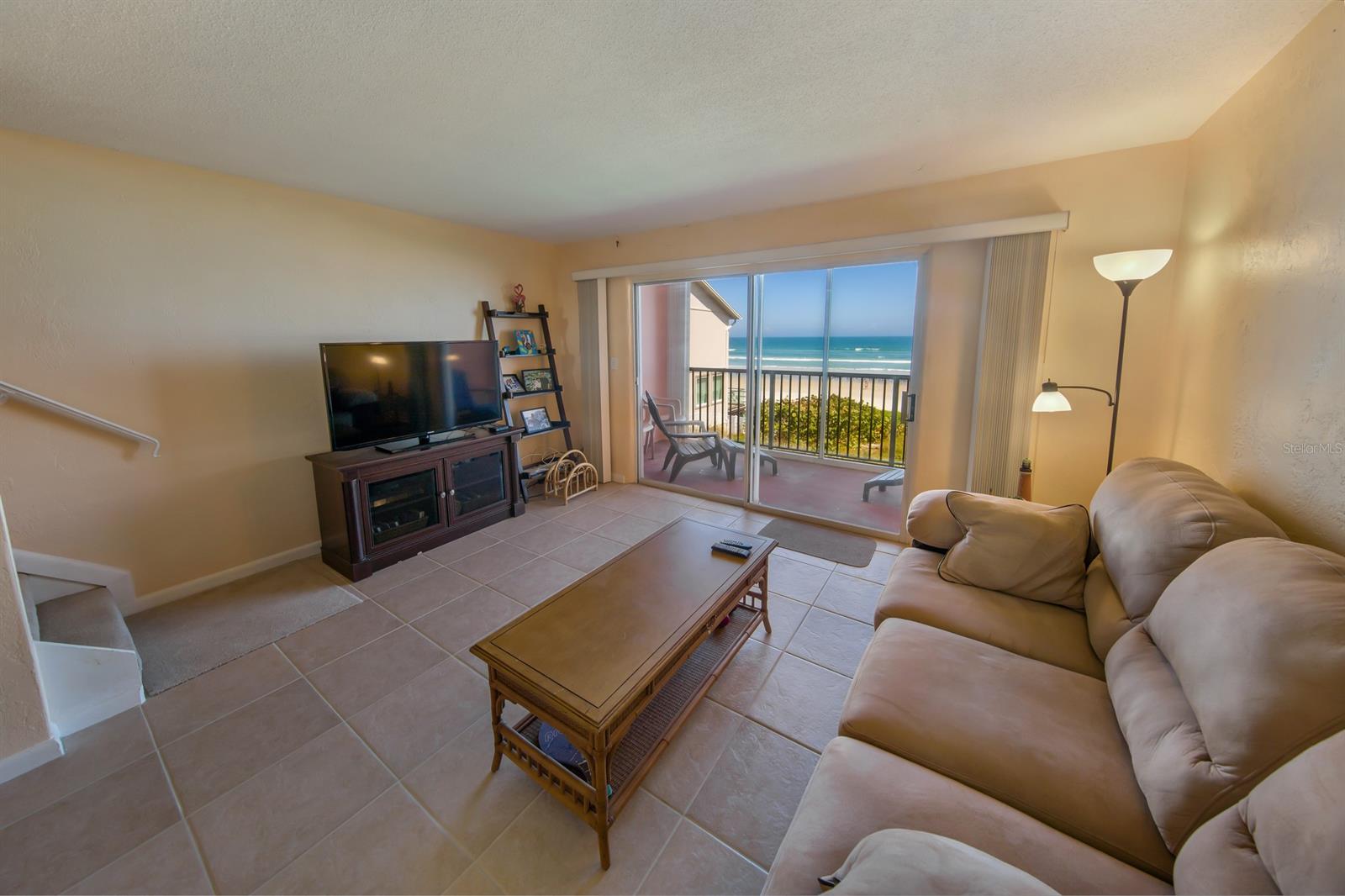 3865 Condo - Residential