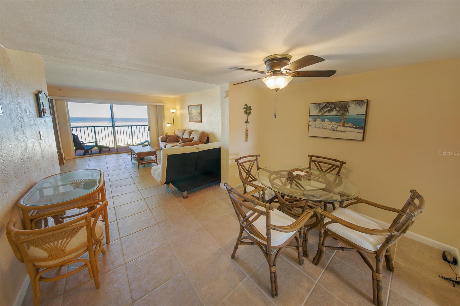 3865 Condo - Residential