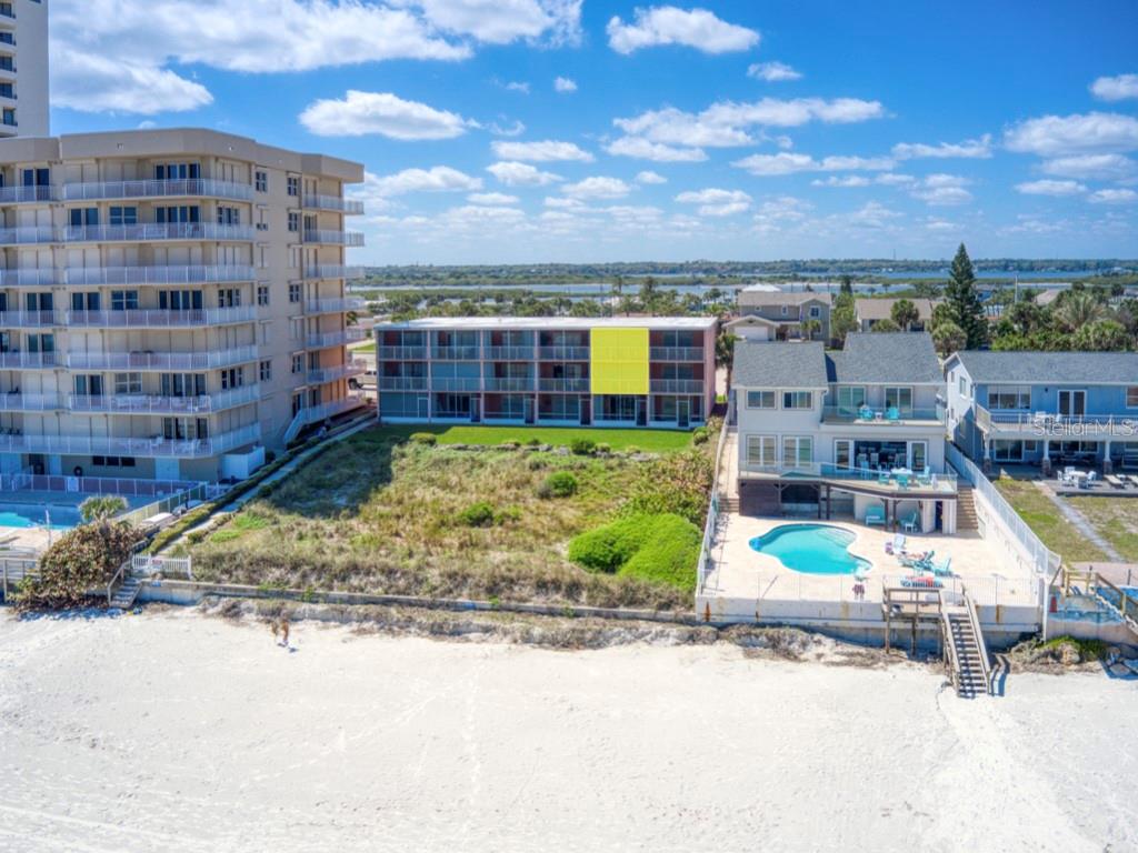 3865 Condo - Residential