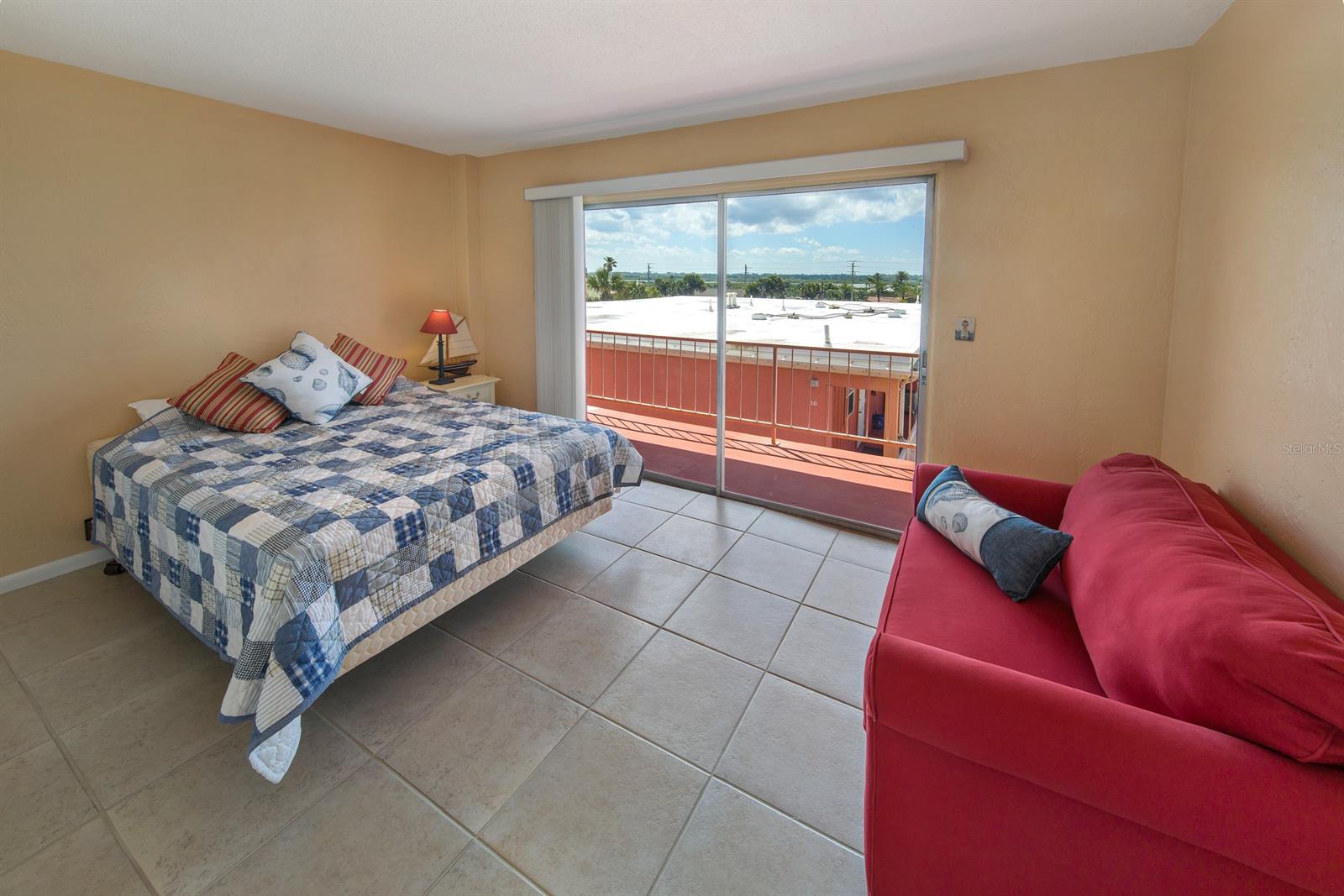 3865 Condo - Residential