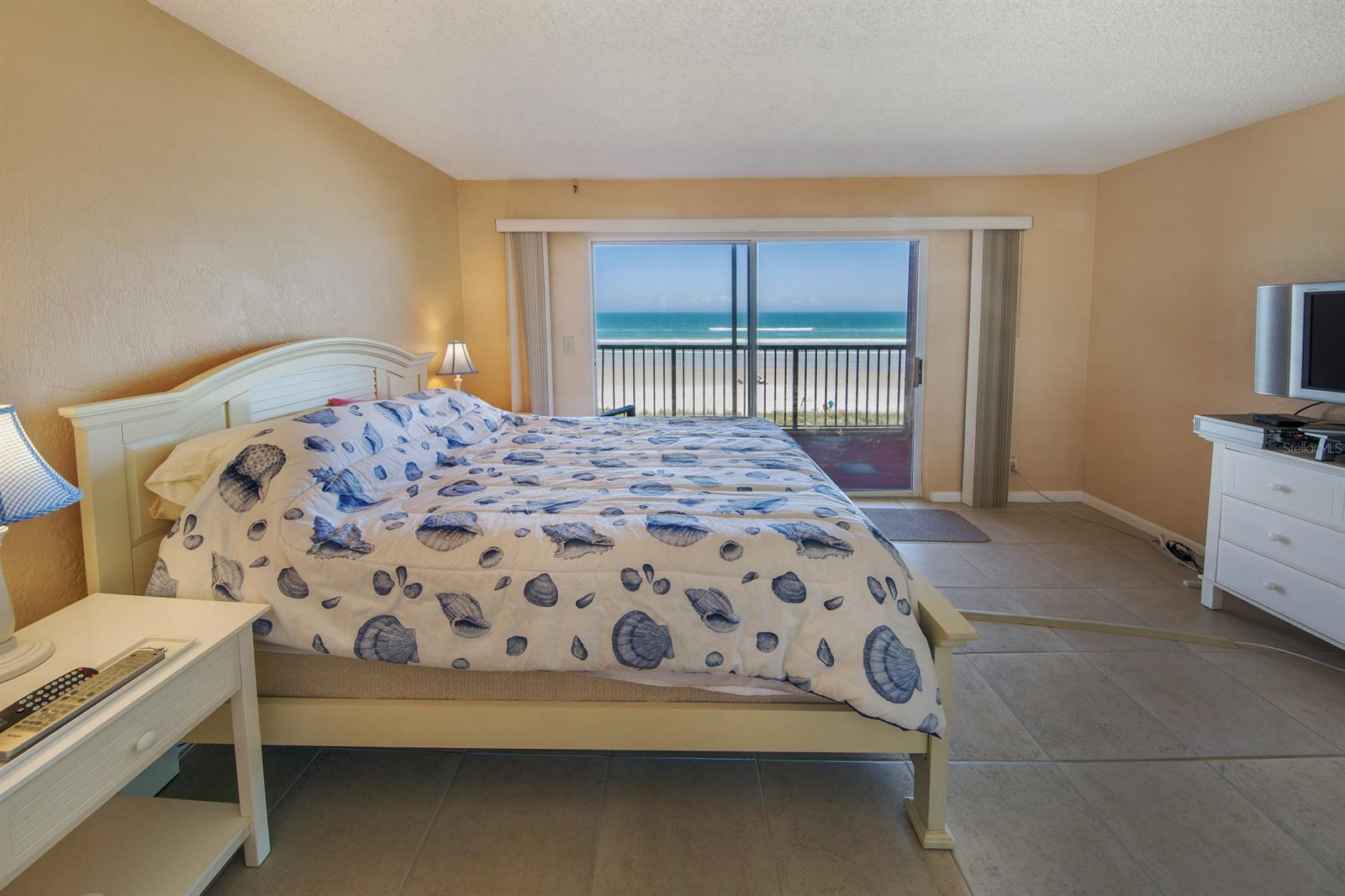 3865 Condo - Residential