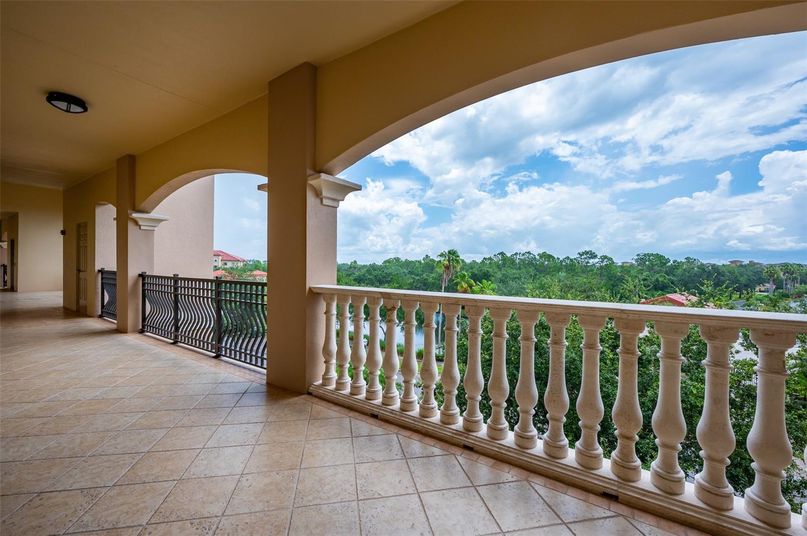 7710 LAKE VISTA COURT 403