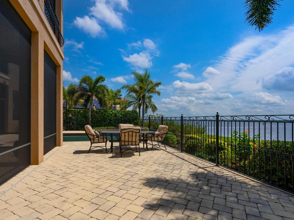 ISLAND AT RIVIERA DUNES - Residential