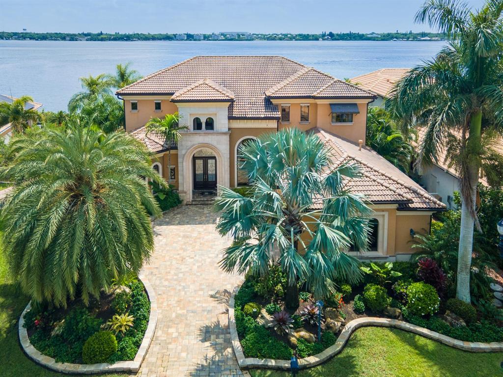 ISLAND AT RIVIERA DUNES - Residential