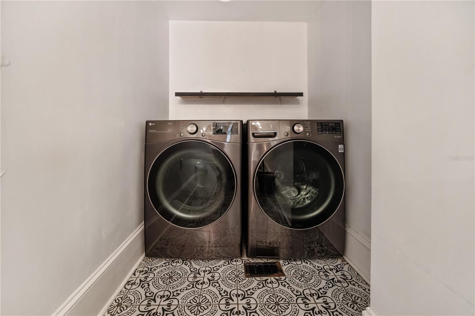 PAUL BEAUCHAMPS SUB - Residential