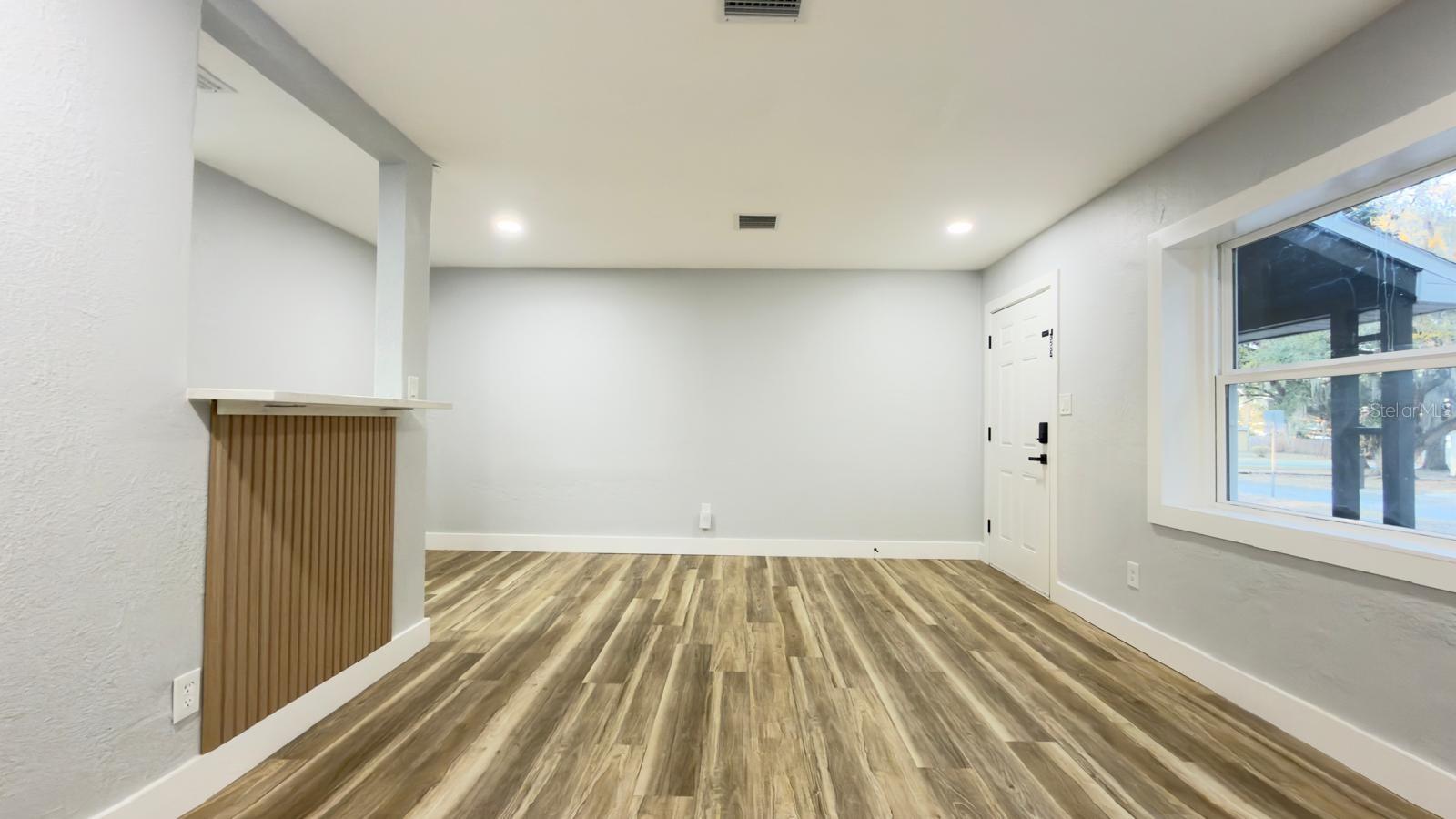 WYNNEWOOD - Residential