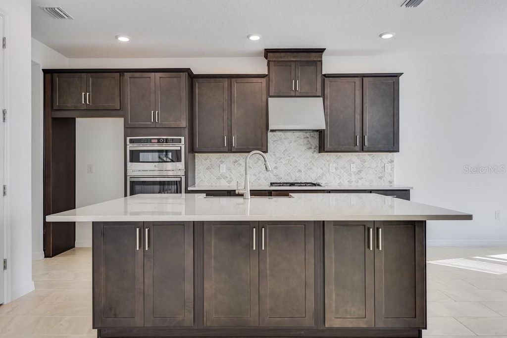 Photo of 564 Moon Shell Circle, New Smyrna Beach, FL 32168 (MLS # O6346009)