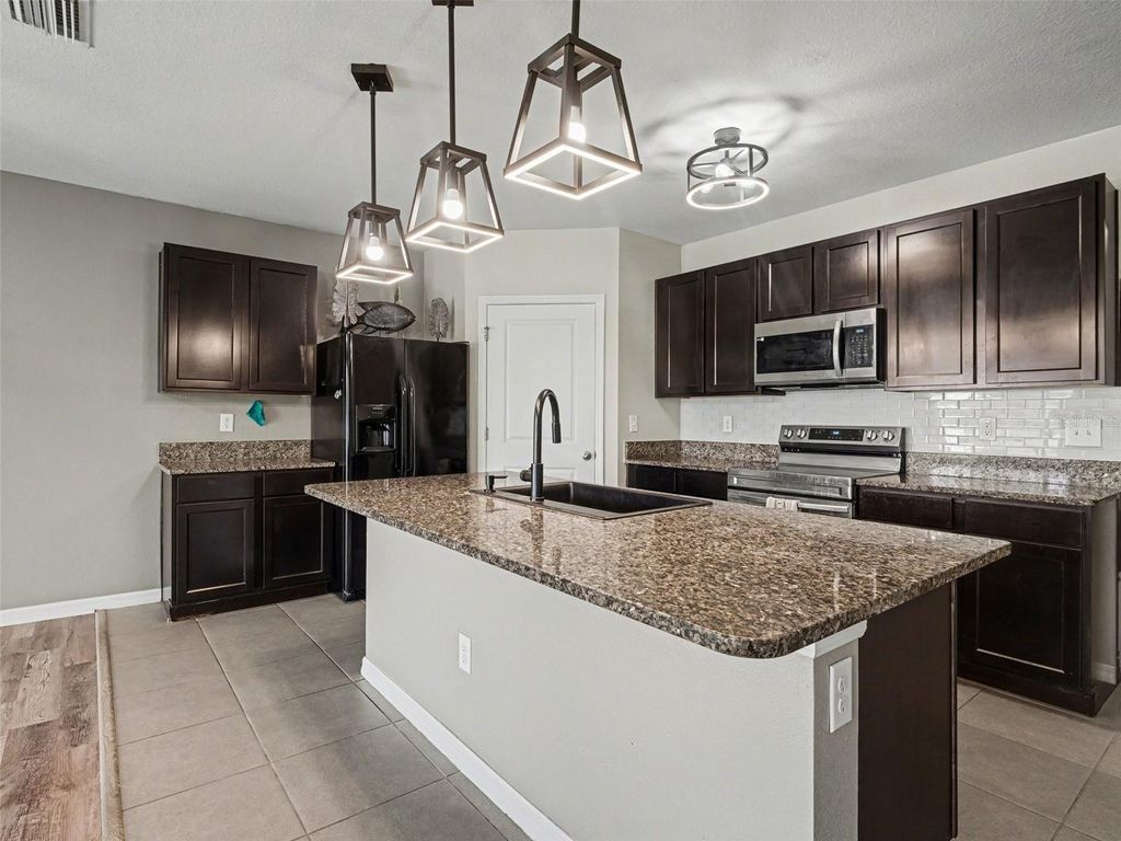 Photo of 10626 Park Meadowbrooke Drive, Riverview, FL 33578 (MLS # TB8451654)