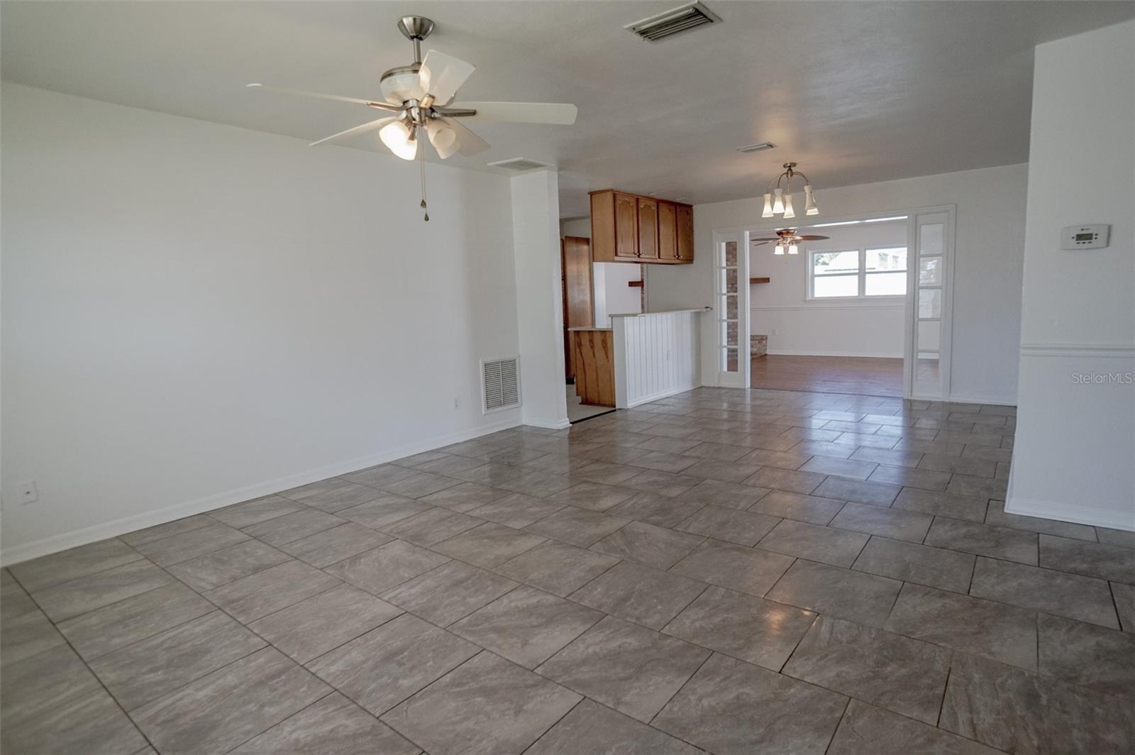 WOODRIDGE - Residential Lease