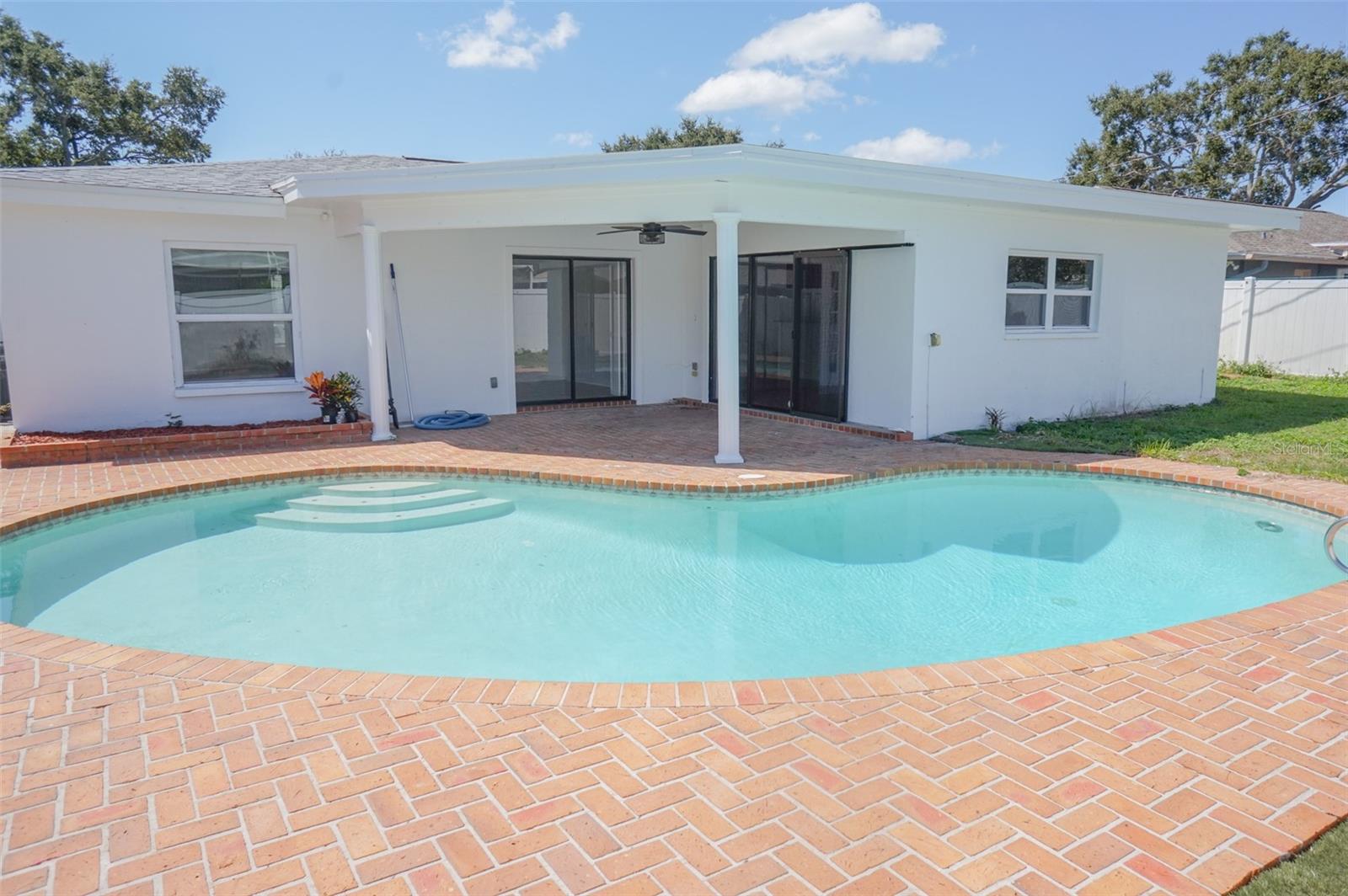 WOODRIDGE - Residential Lease