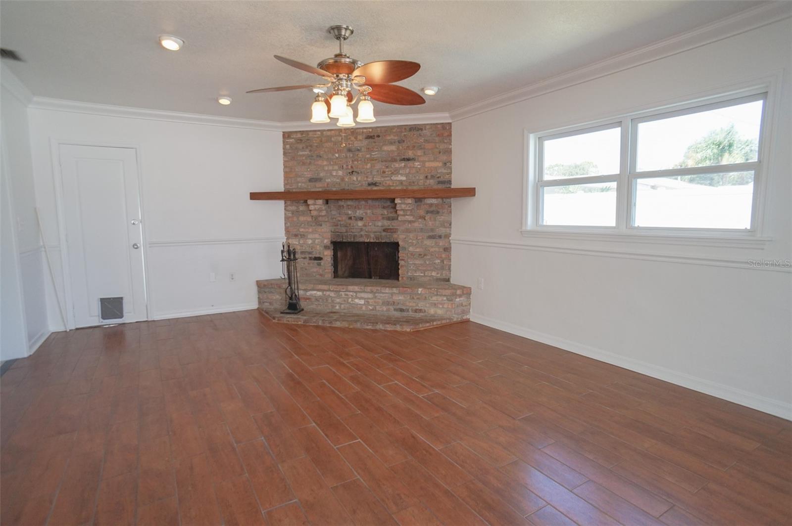 WOODRIDGE - Residential Lease
