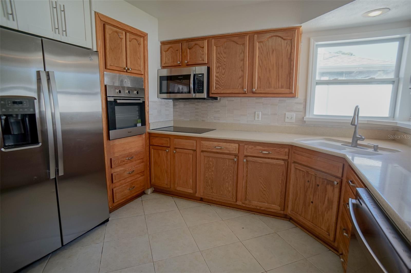 WOODRIDGE - Residential Lease