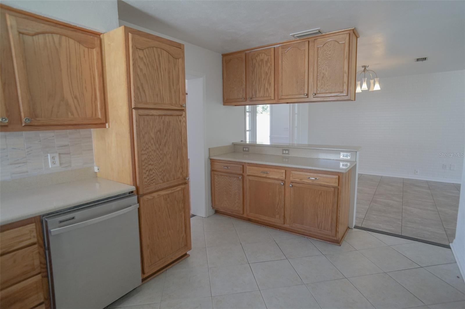WOODRIDGE - Residential Lease