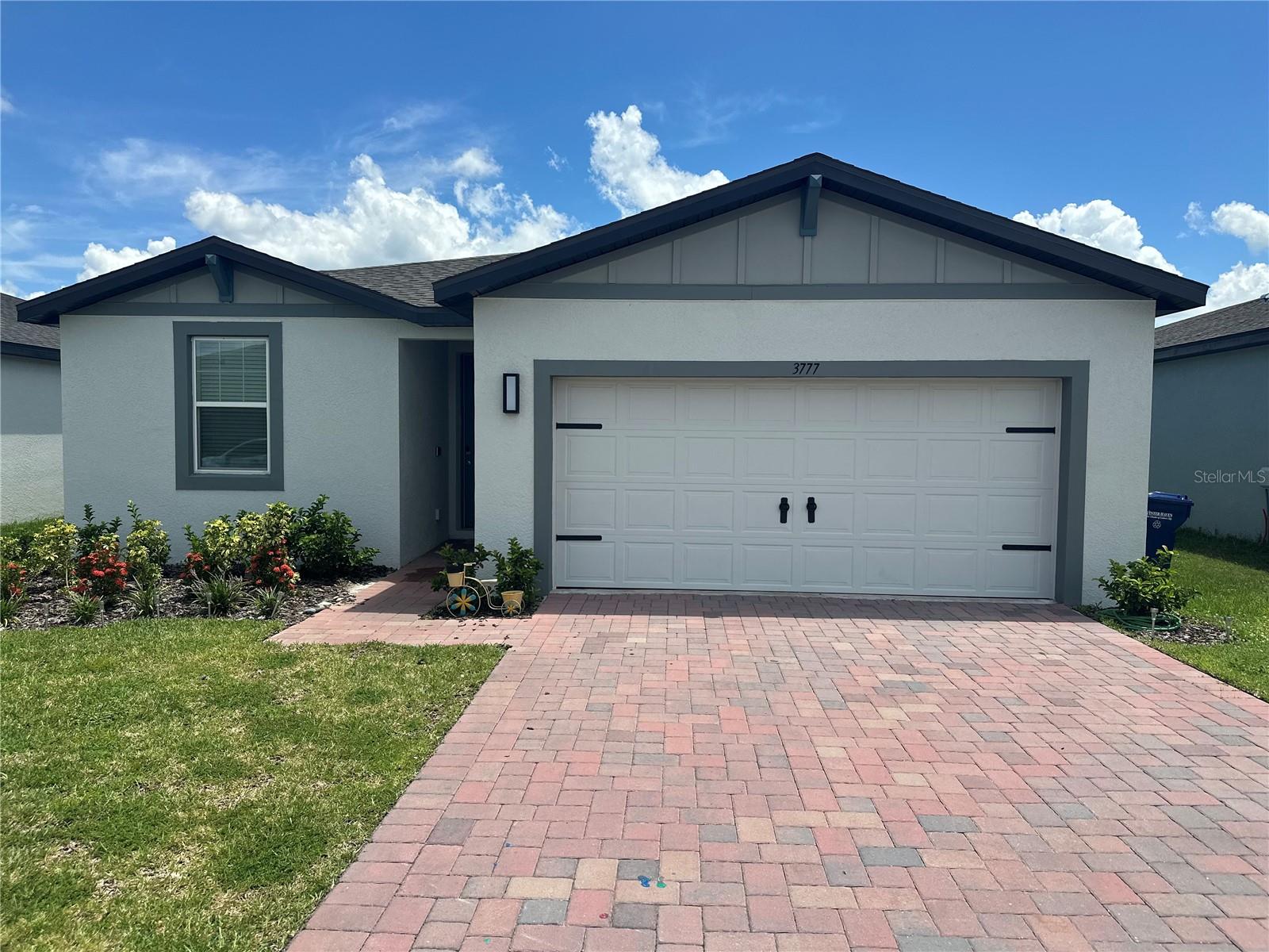 This 3 bedrooms 2 bathrooms energy efficient home has an Open kitchen that flows to the dining space, nice rooms and outside patio. In this community Residents will have access to two resort-style amenity centers featuring a clubhouse, pool, and playground. Winter Haven has beautiful lakes with lakeside restaurants and a great community theater. Attractions include Legoland Florida and Peppa Pig Theme park. Come check it out its a nice home fully furnished for your comfort and tranquility.