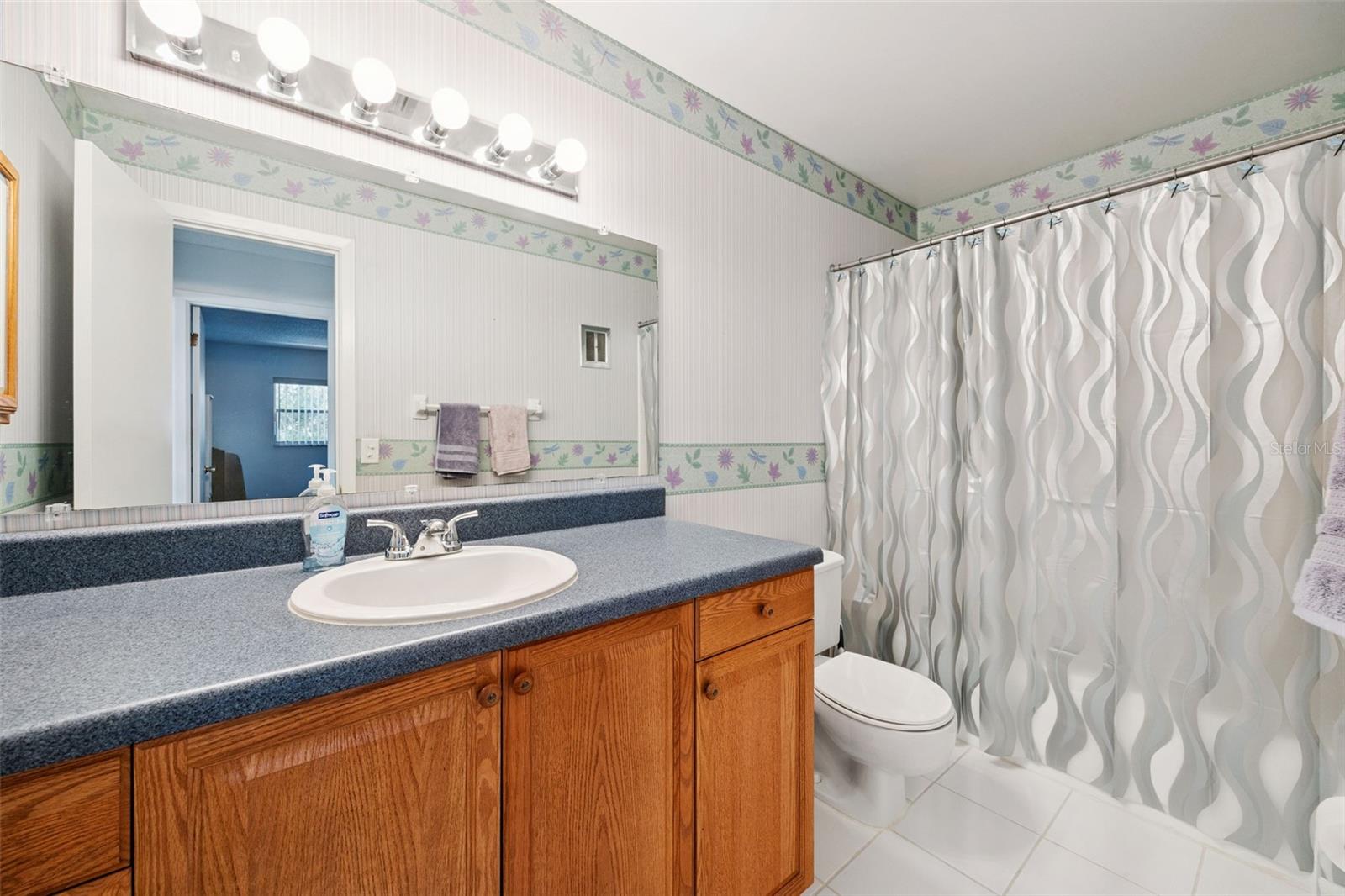ORCHID SPGS VILL 200 CONDO - Residential