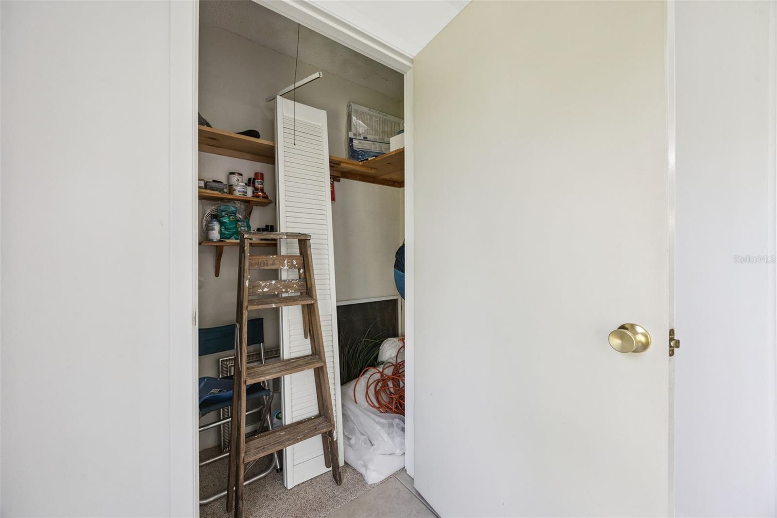 ORCHID SPGS VILL 200 CONDO - Residential