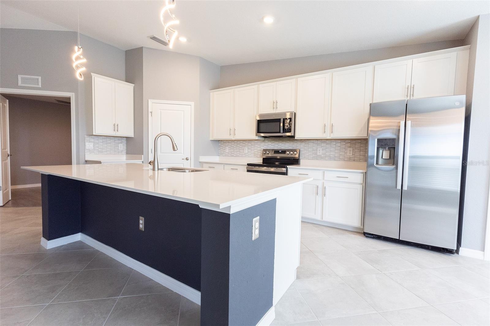 HERITGAGE LANDING GOLF & COUNTRY CLUB - Residential