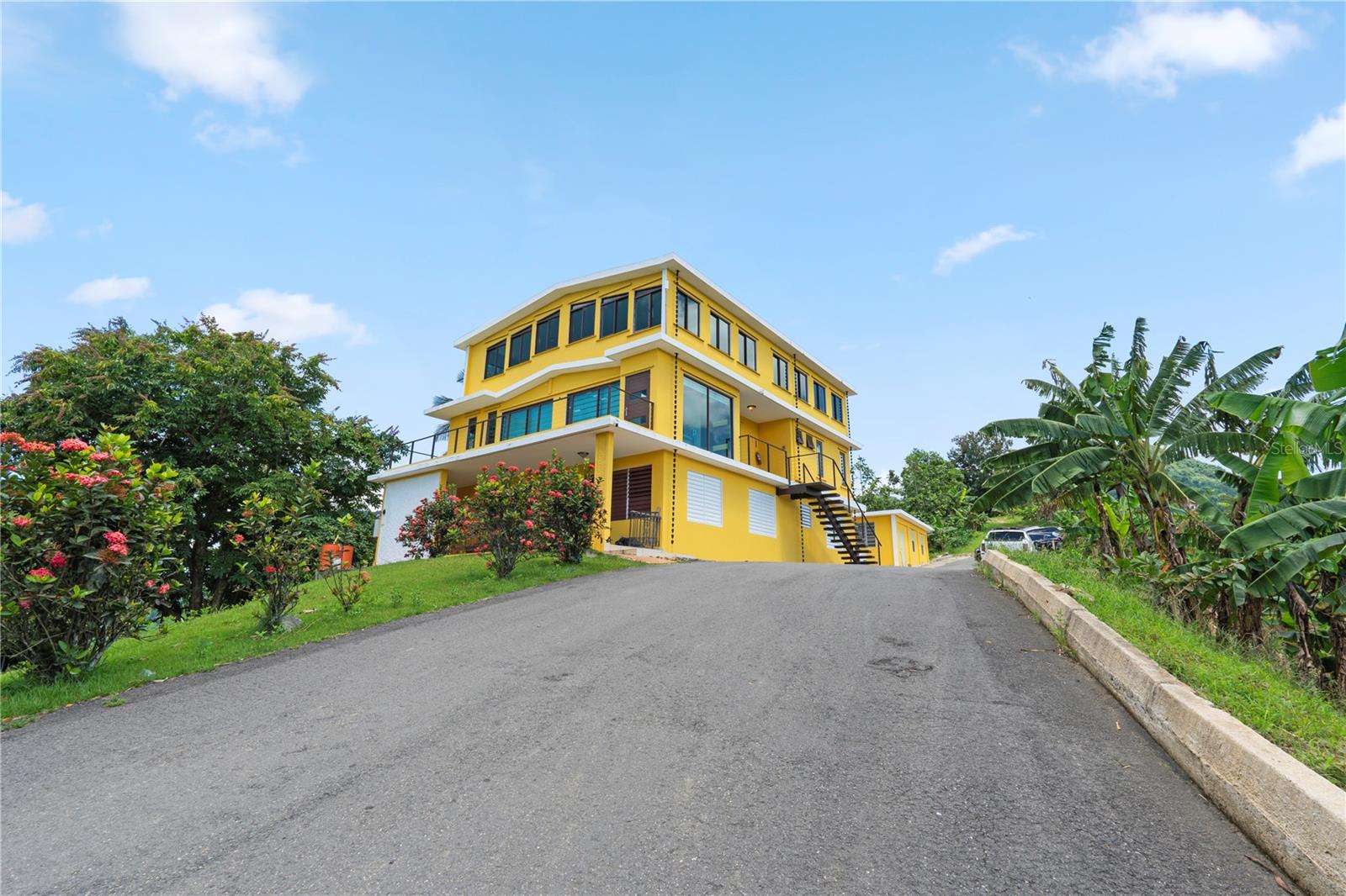 BO. HOYOS PLANES - Residential