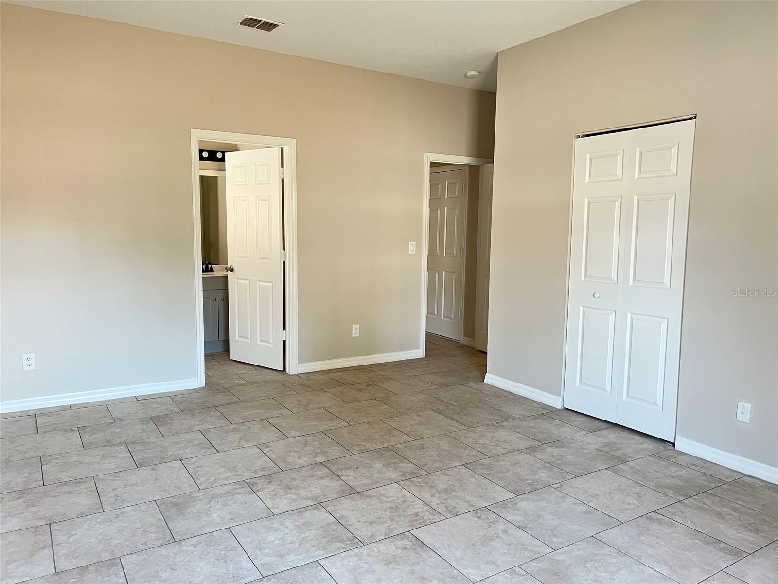 ORANGEWOOD - Residential