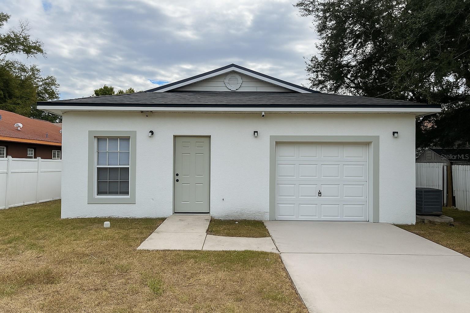 ORANGEWOOD - Residential