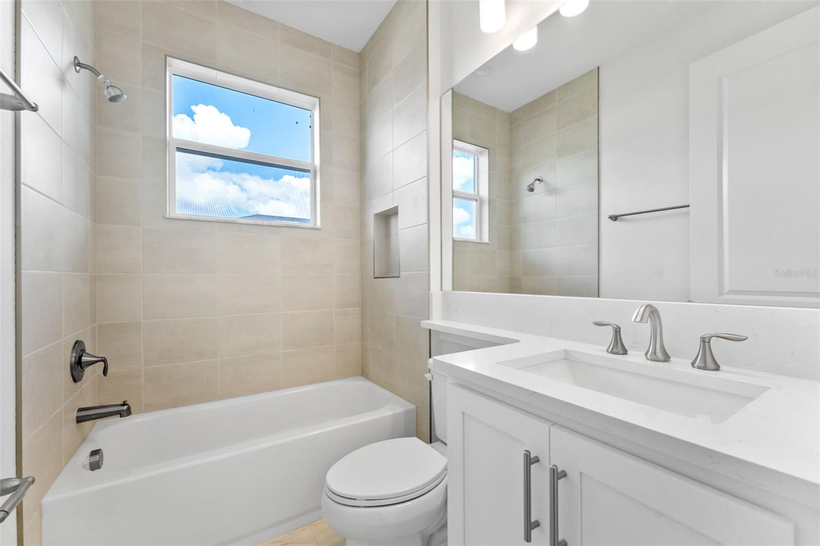 VALENCIA RIDGE PHASE 2B - Residential