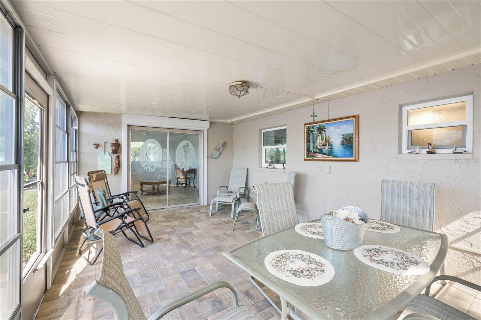 HERNANDO BEACH - Residential