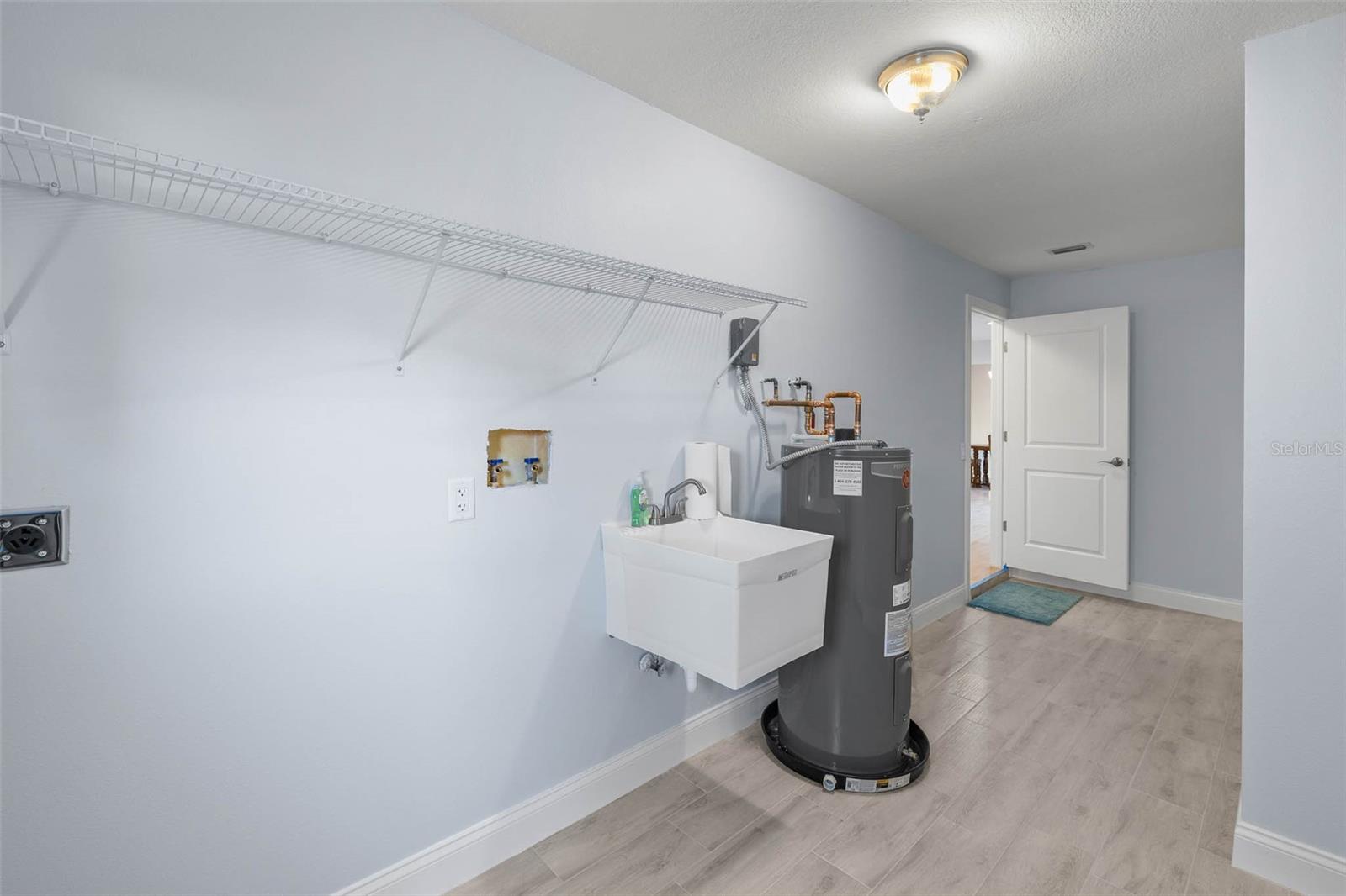 HERNANDO BEACH - Residential