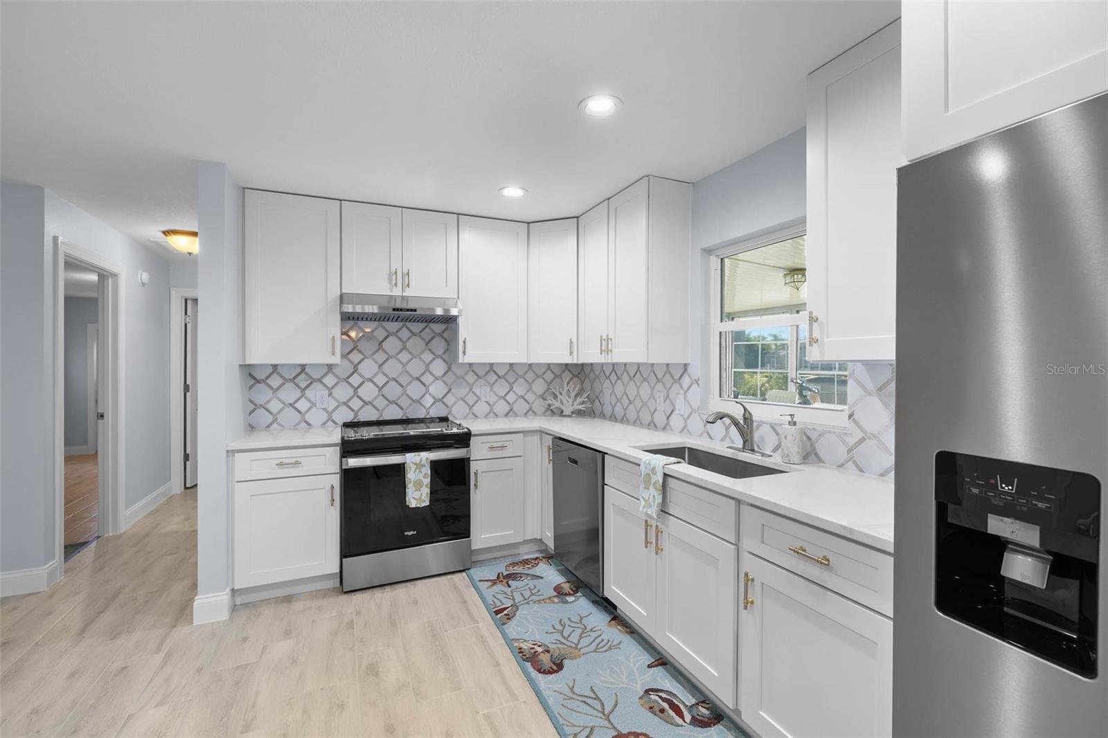 HERNANDO BEACH - Residential