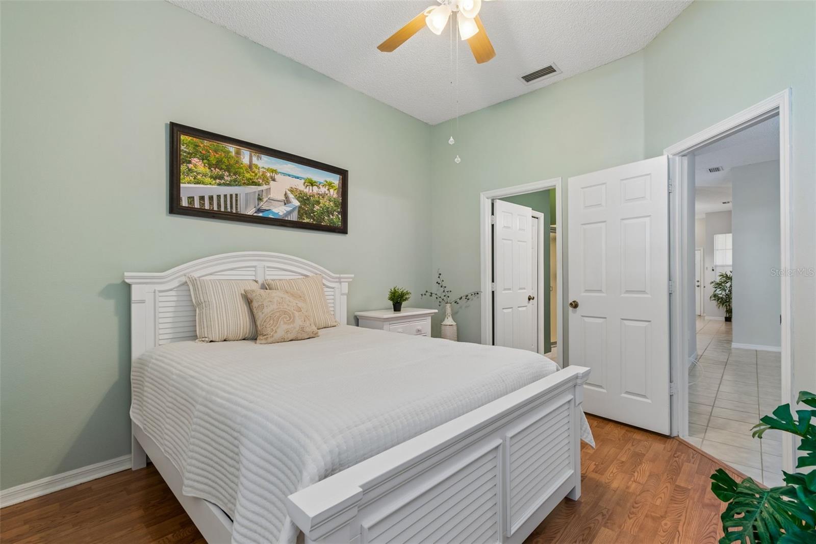 WILLOW GREENS - Residential