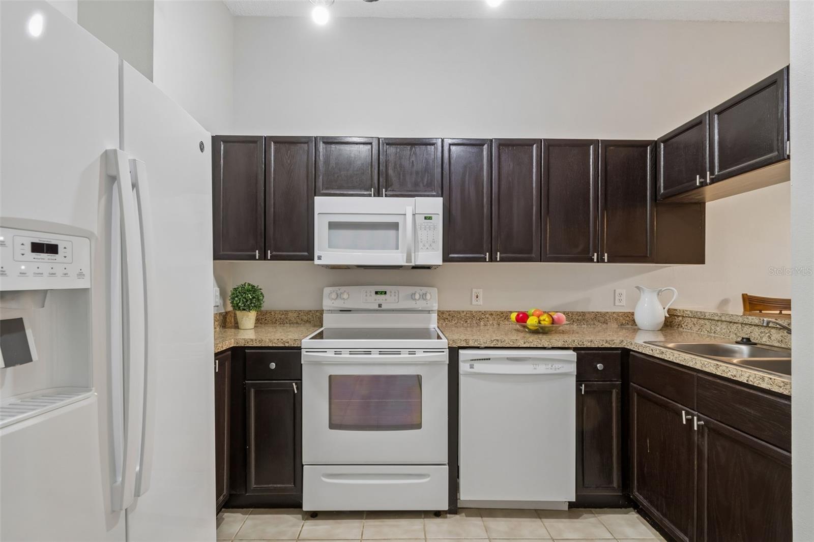 WILLOW GREENS - Residential