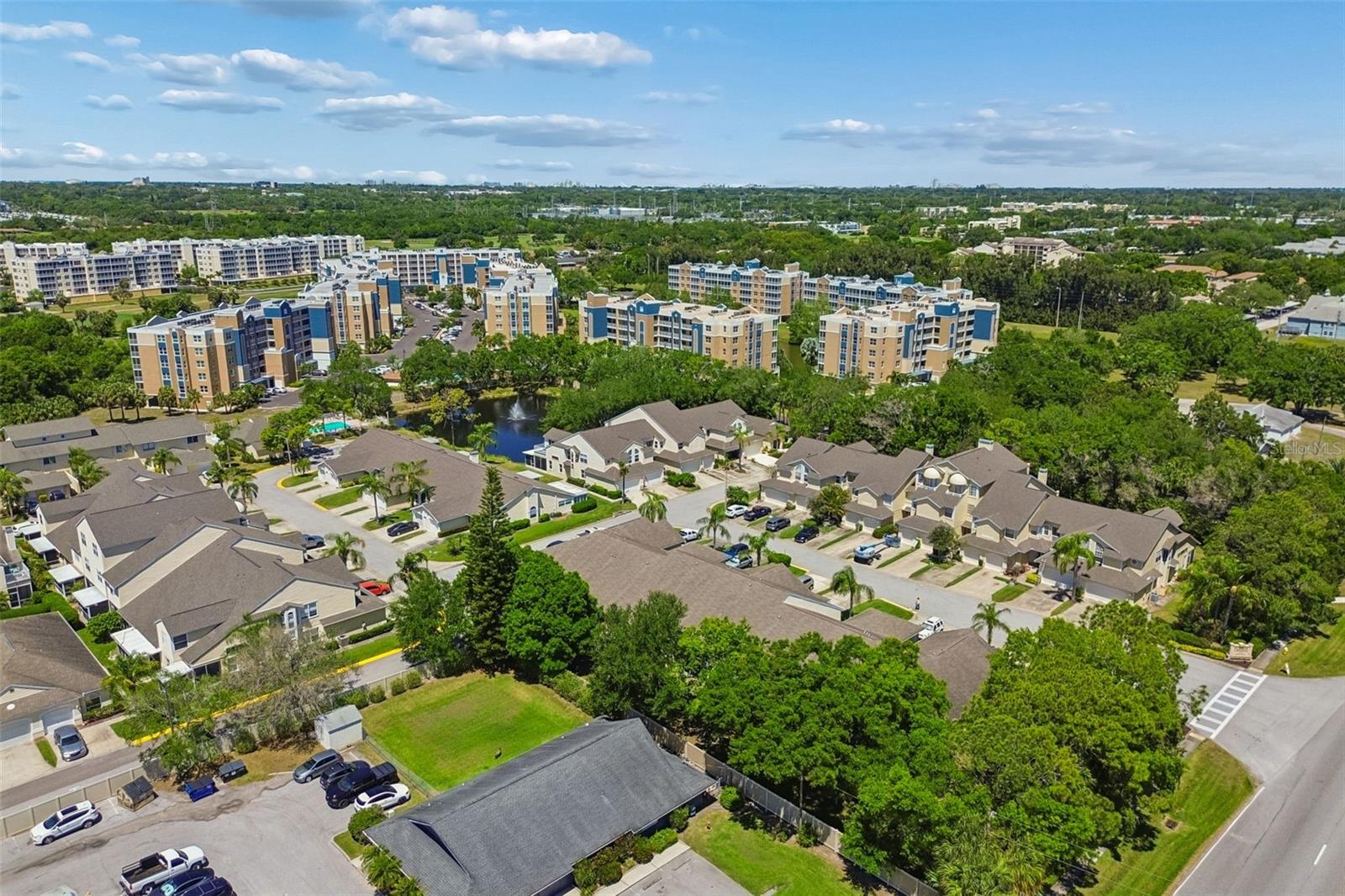 WILLOW GREENS - Residential