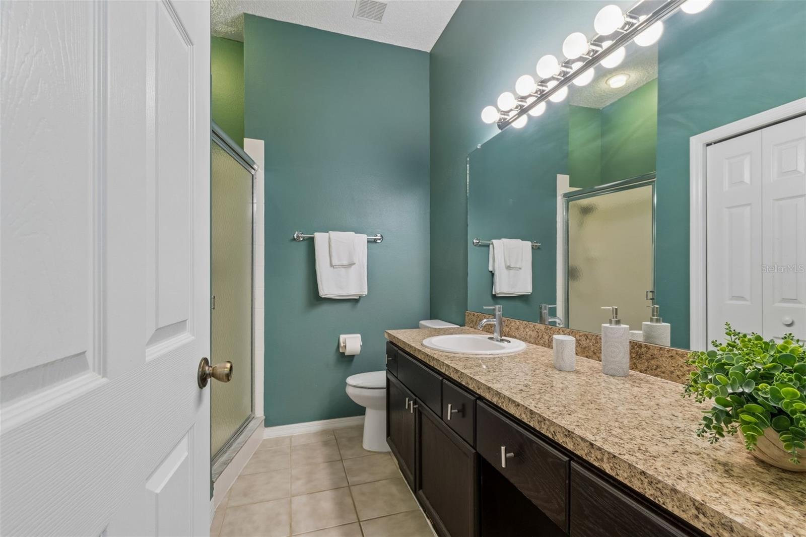 WILLOW GREENS - Residential