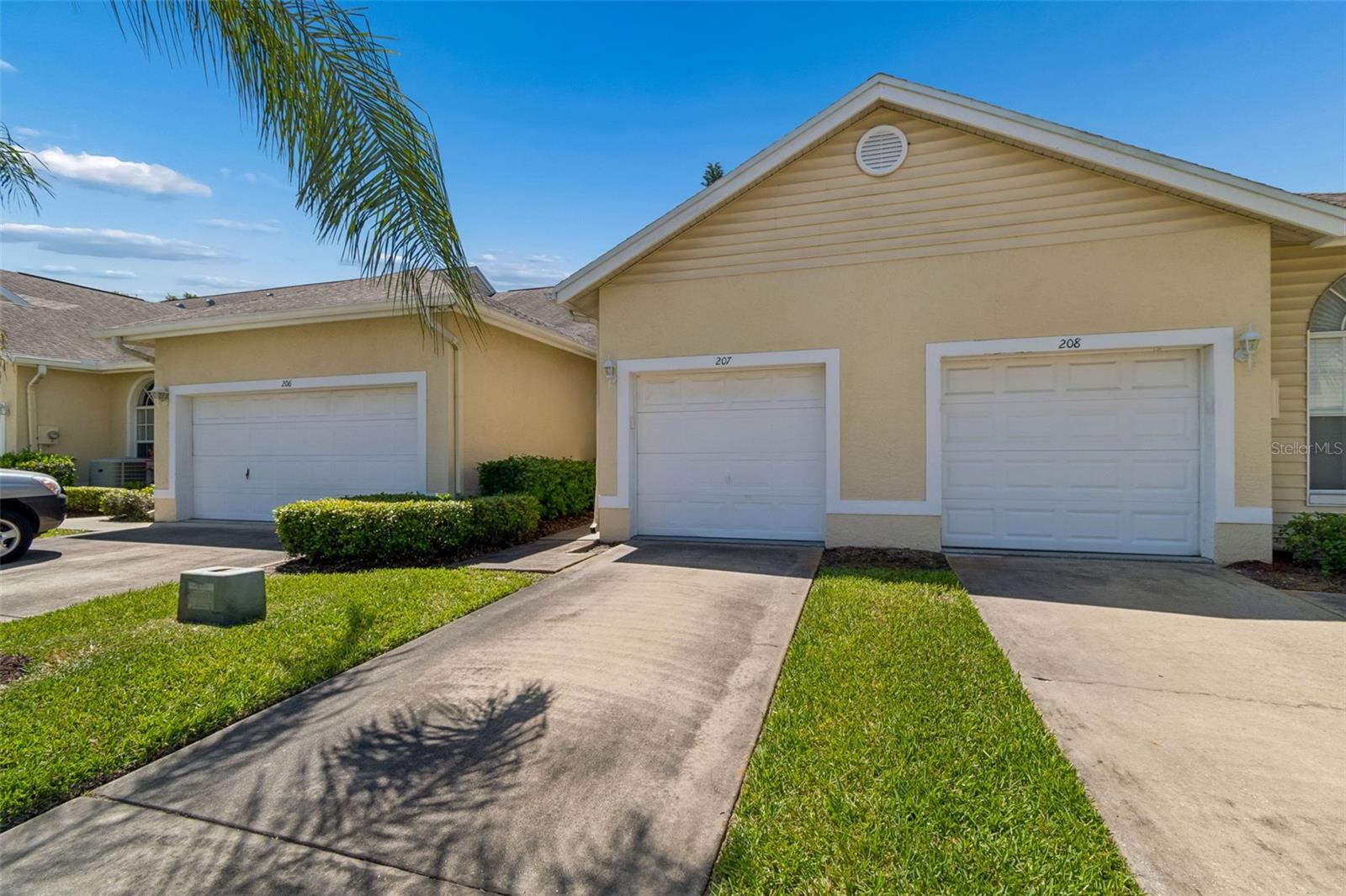 WILLOW GREENS - Residential