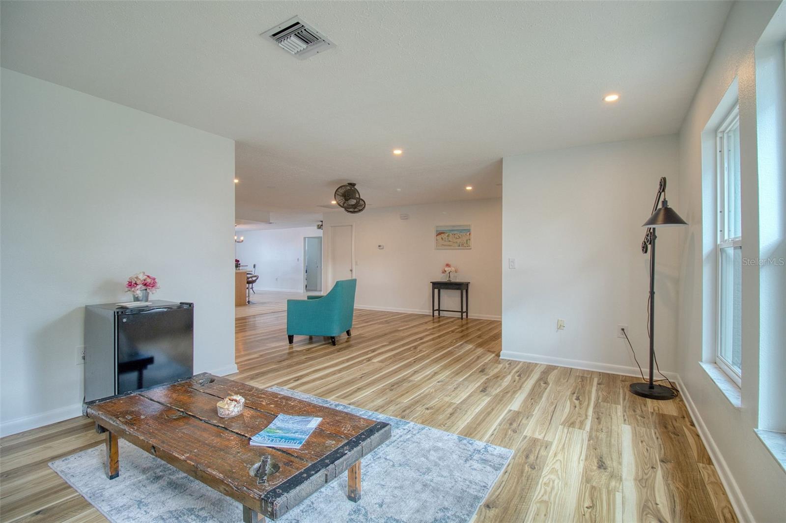 AMBERGLEN - Residential