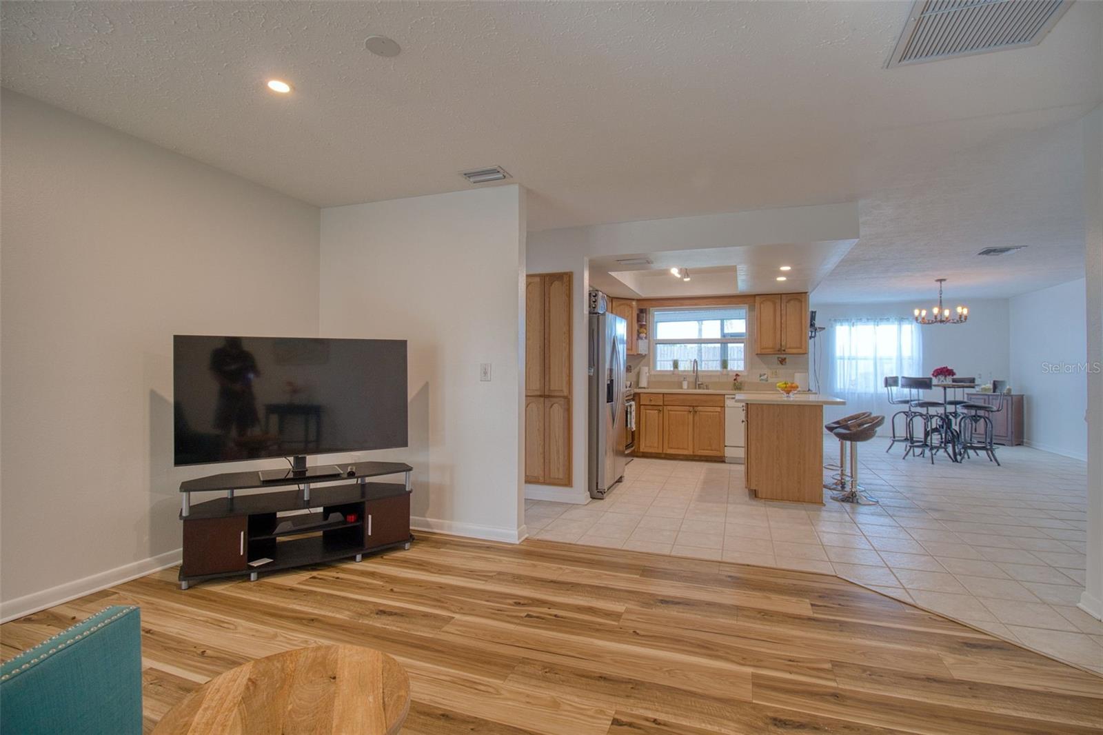 AMBERGLEN - Residential