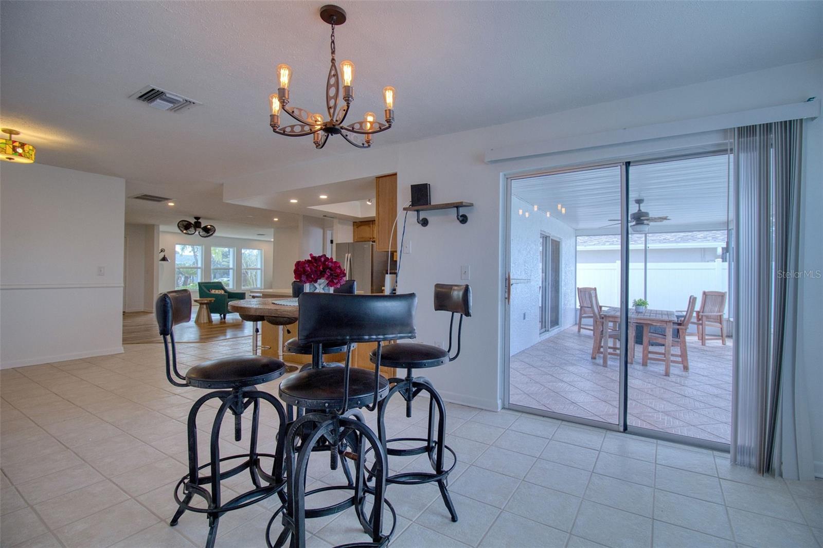 AMBERGLEN - Residential