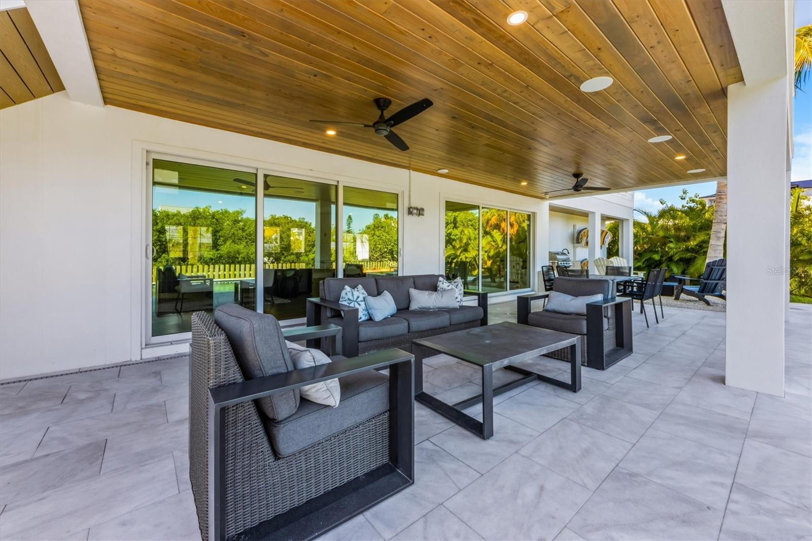 ANNA MARIA BEACH 3RD ADD - Residential