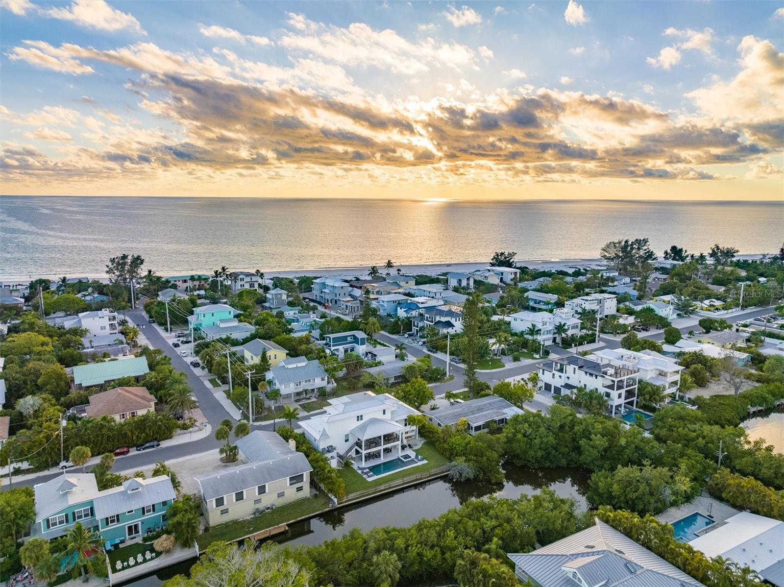 ANNA MARIA BEACH 3RD ADD - Residential