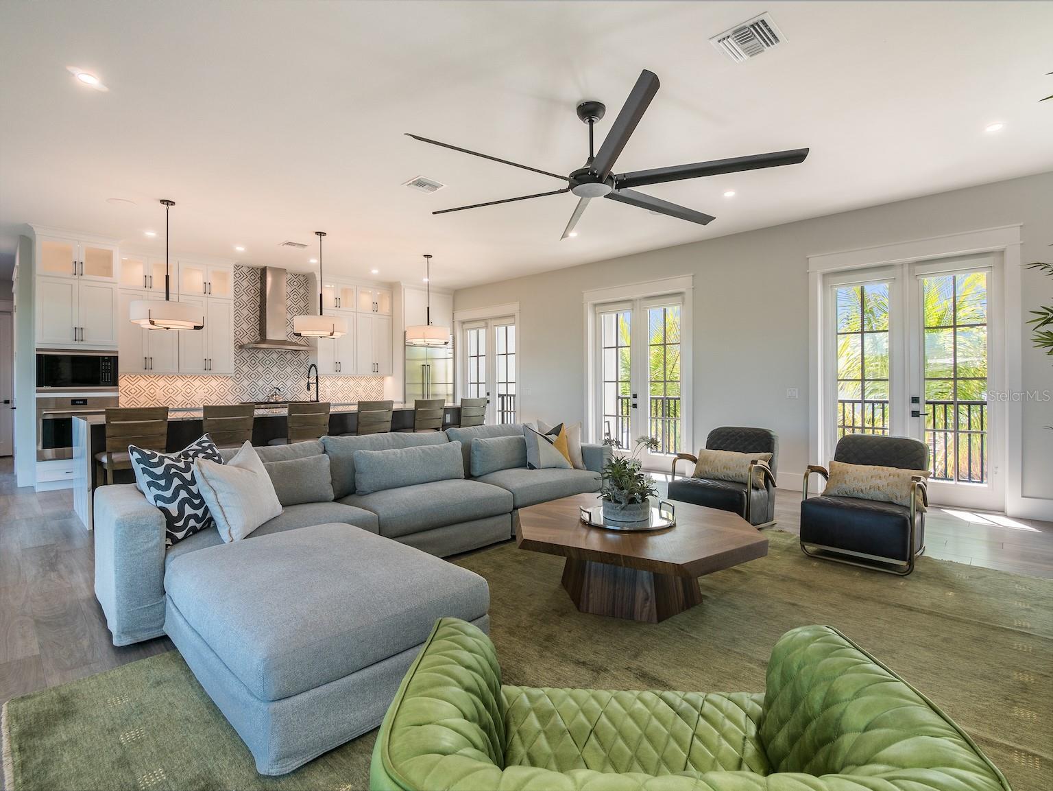 ANNA MARIA BEACH 3RD ADD - Residential