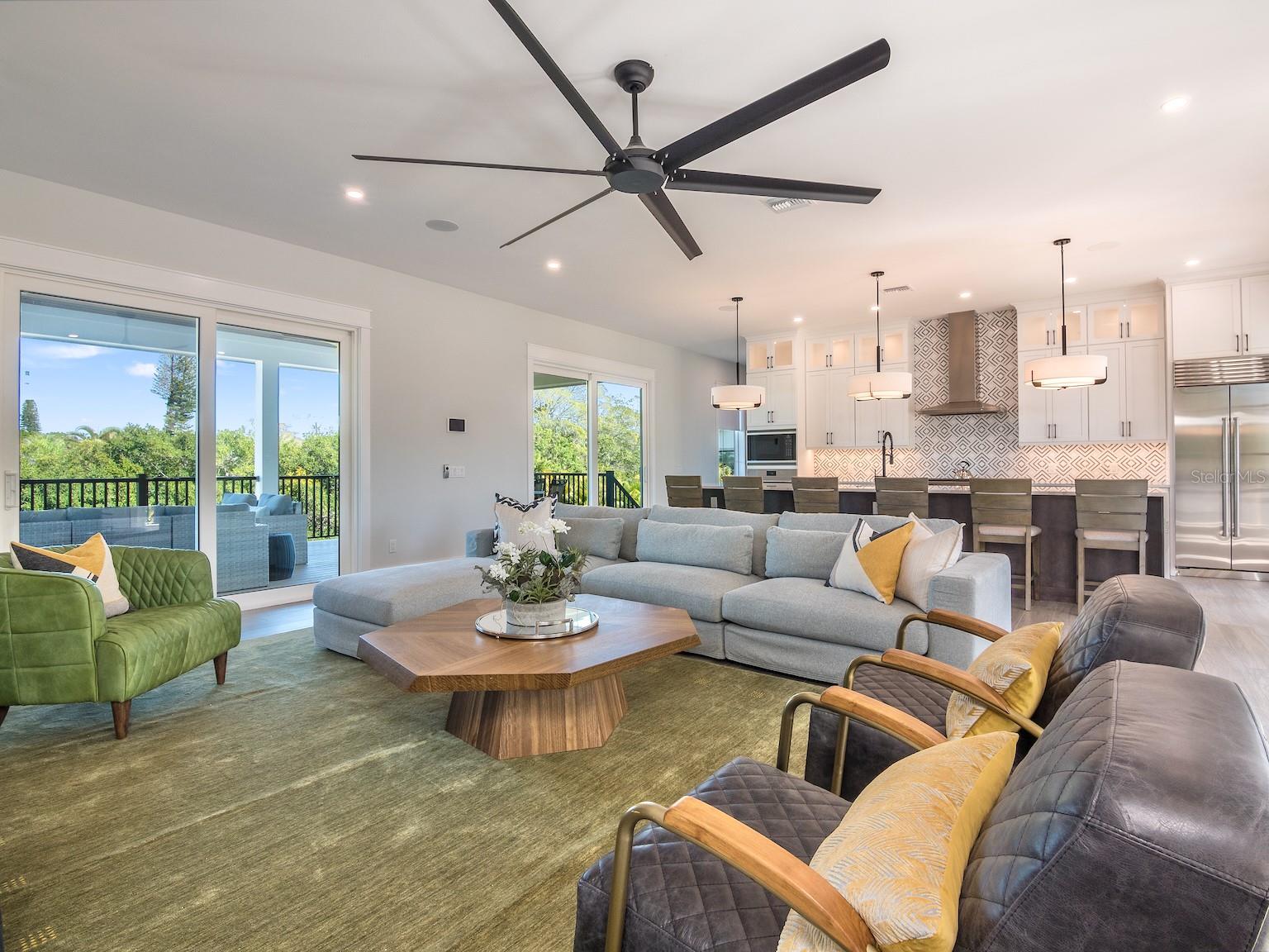 ANNA MARIA BEACH 3RD ADD - Residential