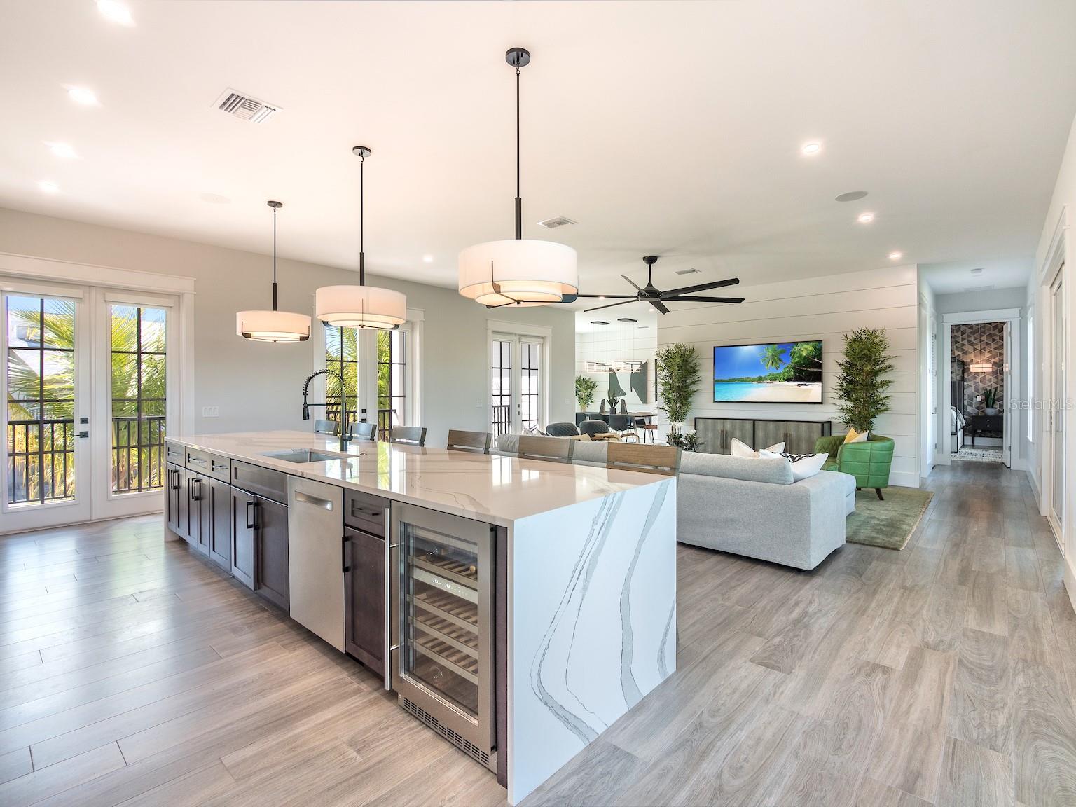 ANNA MARIA BEACH 3RD ADD - Residential