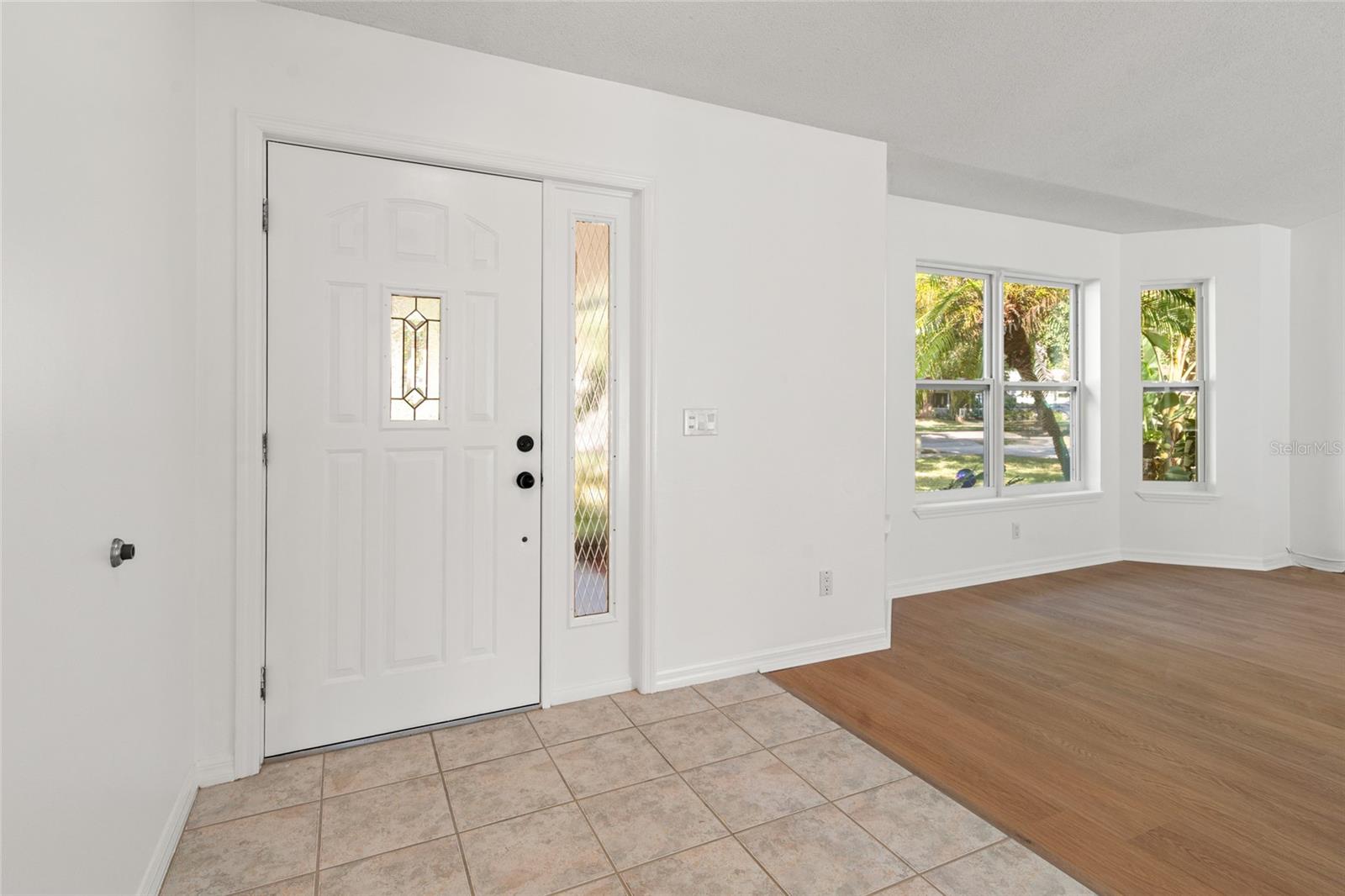 SILVER OAKS - Residential