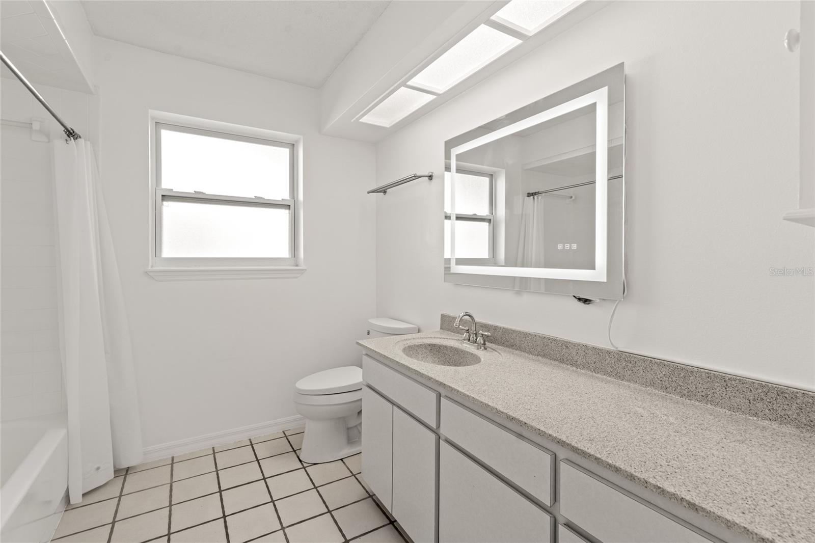 SILVER OAKS - Residential