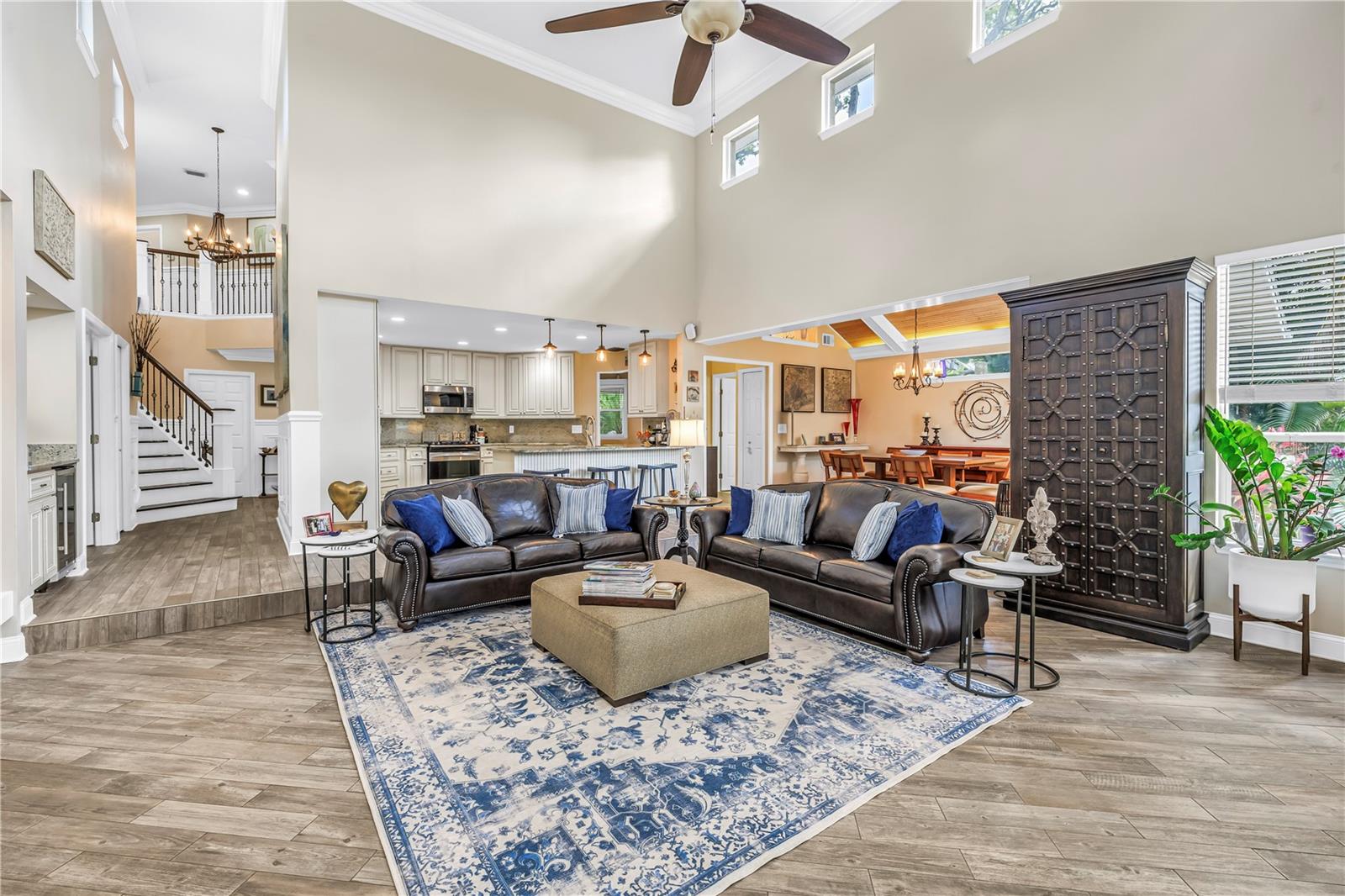 CARLTON ESTATES A PT REP OF LT 7 - Residential
